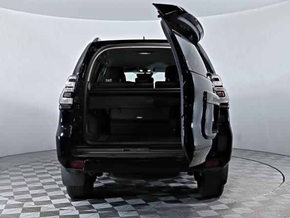 Toyota Land Cruiser Prado 150 Series Рестайлинг 3 с пробегом 2022 года, цена 6 900 000 рублей, 23220 км, внедорожник, Автокод Объявления