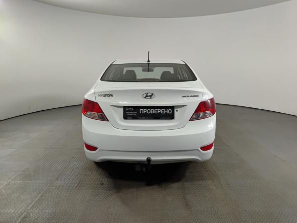 Hyundai Solaris I с пробегом 2013 года, цена 395 000 рублей, 237000 км, седан, Автокод Объявления