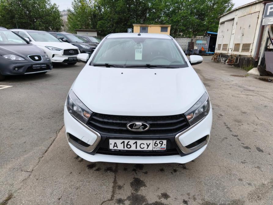 Lada (ВАЗ) Vesta I Санкт-Петербург  - изображение 2