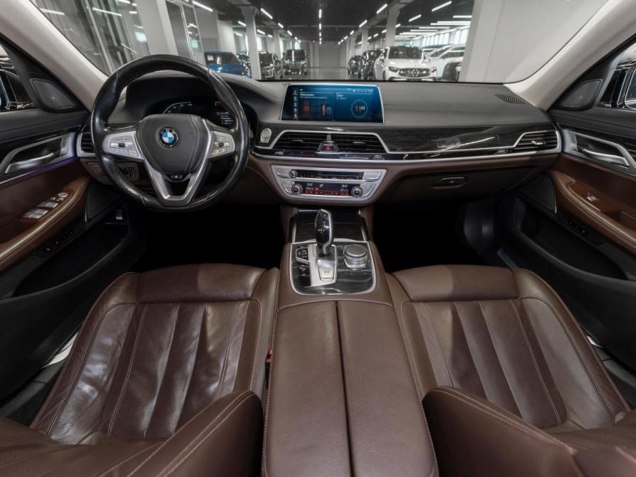 BMW 7 серии VI (G11/G12) Рестайлинг Москва  - изображение 8
