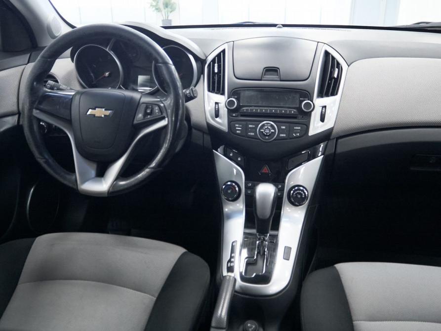 Chevrolet Cruze I Рестайлинг Самара  - изображение 9