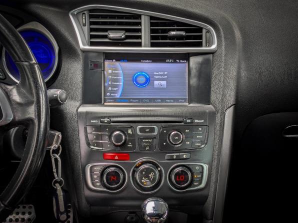 Citroen DS4 с пробегом 2013 года, цена 859 900 рублей, 176000 км, хэтчбек, Автокод Объявления