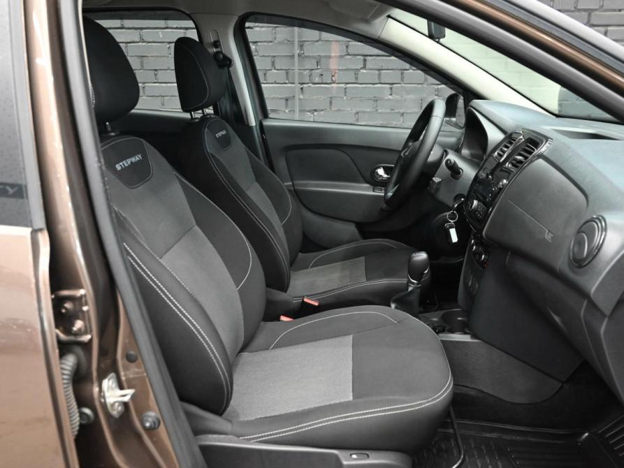 Renault Logan II Рестайлинг Екатеринбург  - изображение 10