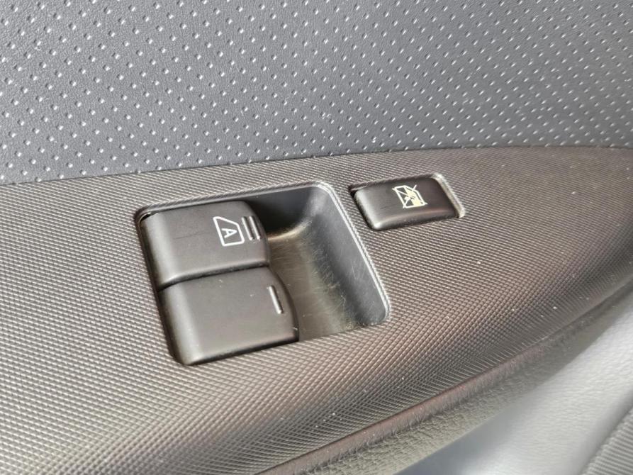 Nissan Note I Вологда  - изображение 15