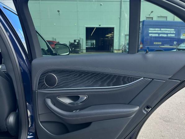 Mercedes-Benz E-Класс V (W213 S213 C238) с пробегом 2020 года, цена 3 570 000 рублей, 135000 км, седан, Автокод Объявления