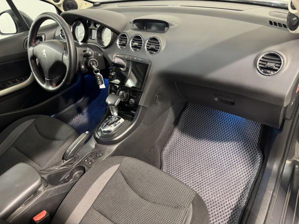 Peugeot 408 I с пробегом 2013 года, цена 519 800 рублей, 196000 км, седан, Автокод Объявления