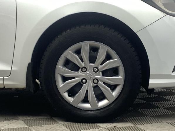 Hyundai Solaris II Рестайлинг с пробегом 2020 года, цена 1 049 000 рублей, 141113 км, седан, Автокод Объявления