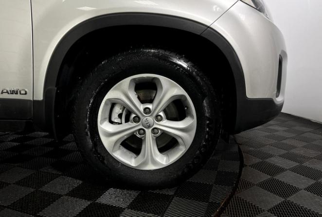 Kia Sorento II Рестайлинг с пробегом 2014 года, цена 2 390 000 рублей, 44043 км, внедорожник, Автокод Объявления