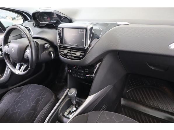 Peugeot 2008 I Рестайлинг с пробегом 2017 года, цена 1 249 000 рублей, 125296 км, внедорожник, Автокод Объявления