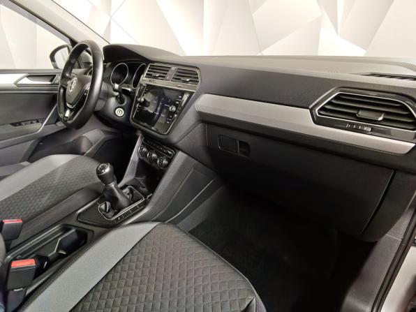 Volkswagen Tiguan II с пробегом 2020 года, цена 2 145 000 рублей, 84365 км, внедорожник, Автокод Объявления