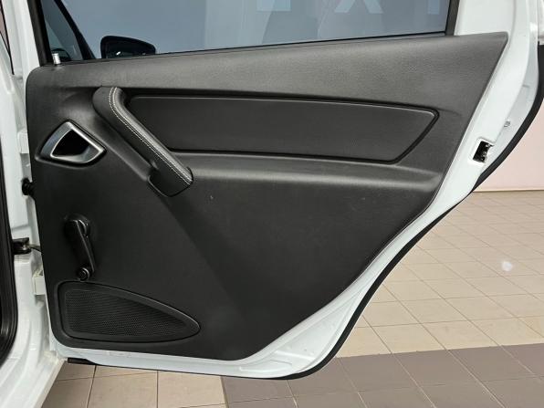 Lada (ВАЗ) Granta I Рестайлинг с пробегом 2023 года, цена 809 000 рублей, 34709 км, седан, Автокод Объявления