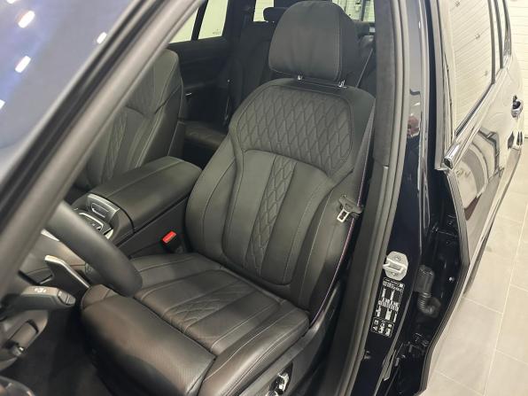 BMW X7 I (G07) Рестайлинг с пробегом 2025 года, цена 17 595 000 рублей, 4997 км, внедорожник, Автокод Объявления