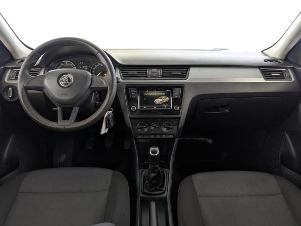 Skoda Rapid I Рестайлинг с пробегом 2019 года, цена 900 000 рублей, 246586 км, лифтбек, Автокод Объявления