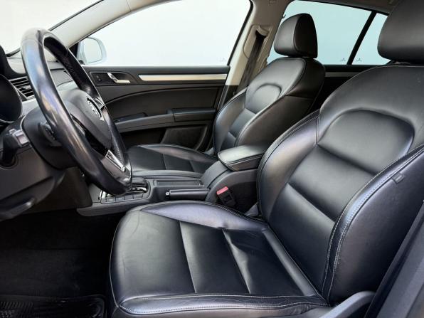 Skoda Superb II Рестайлинг с пробегом 2014 года, цена 1 190 000 рублей, 192310 км, лифтбек, Автокод Объявления