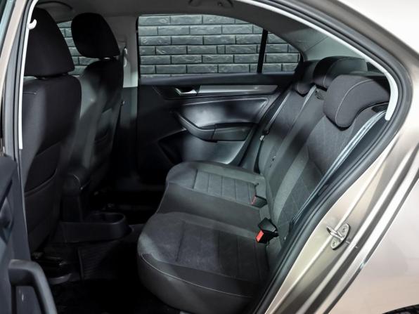 Volkswagen Polo VI с пробегом 2022 года, цена 1 820 000 рублей, 89190 км, лифтбек, Автокод Объявления