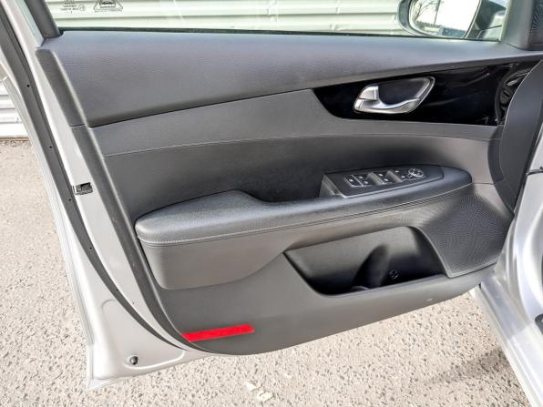 Kia Cerato IV Рестайлинг с пробегом 2021 года, цена 2 000 000 рублей, 81306 км, седан, Автокод Объявления