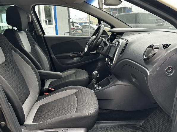 Renault Kaptur I с пробегом 2017 года, цена 1 249 000 рублей, 227169 км, внедорожник, Автокод Объявления