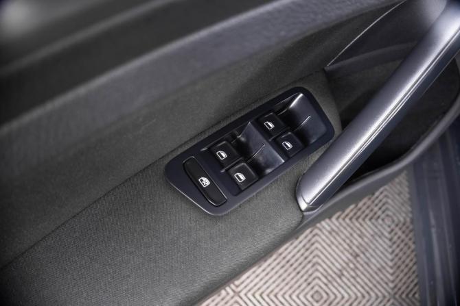Volkswagen Golf VII с пробегом 2013 года, цена 1 149 000 рублей, 114054 км, хэтчбек, Автокод Объявления