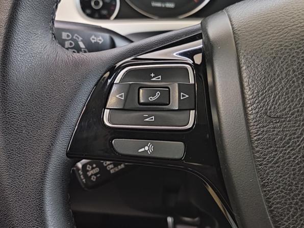 Volkswagen Touareg II с пробегом 2013 года, цена 2 395 000 рублей, 197924 км, внедорожник, Автокод Объявления