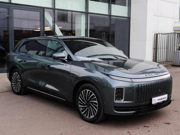 Exeed Exlantix ET с пробегом 2025 года, цена 5 377 000 рублей, 10500 км, внедорожник, Автокод Объявления