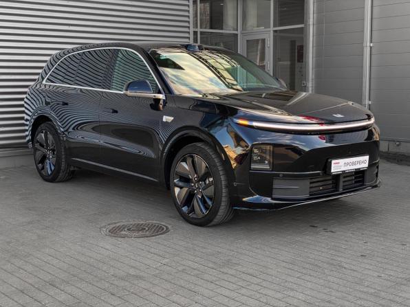 Li Auto (Lixiang) L6 I с пробегом 2024 года, цена 5 350 000 рублей, 50000 км, внедорожник, Автокод Объявления