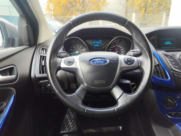 Ford Focus III с пробегом 2015 года, цена 750 000 рублей, 146364 км, универсал, Автокод Объявления