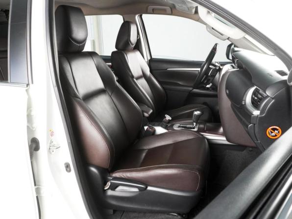 Toyota Fortuner II с пробегом 2018 года, цена 3 228 000 рублей, 120287 км, внедорожник, Автокод Объявления