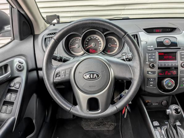 Kia Cerato II с пробегом 2012 года, цена 950 000 рублей, 125310 км, седан, Автокод Объявления