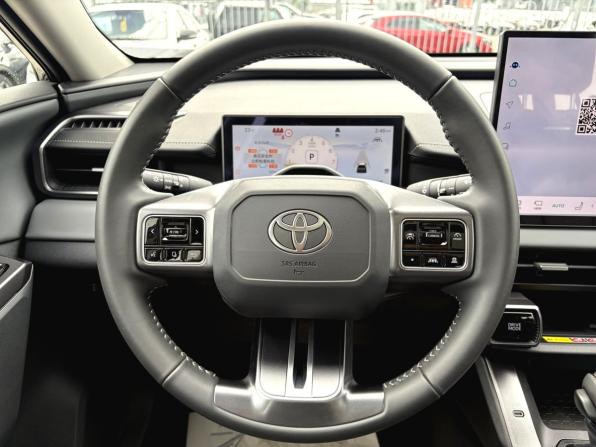 Toyota RAV4 VI (XA60) с пробегом 2026 года, цена 4 265 000 рублей, 24 км, внедорожник, Автокод Объявления