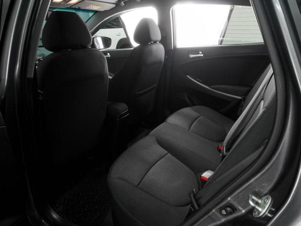 Hyundai Solaris I Рестайлинг с пробегом 2014 года, цена 934 000 рублей, 135815 км, хэтчбек, Автокод Объявления