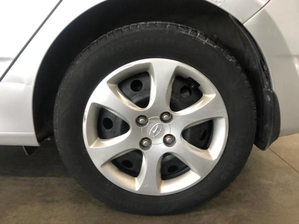Hyundai Solaris I с пробегом 2013 года, цена 749 000 рублей, 144165 км, хэтчбек, Автокод Объявления