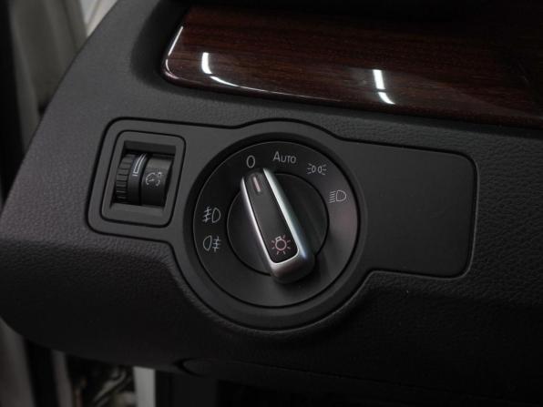 Volkswagen Passat B7 с пробегом 2012 года, цена 1 272 000 рублей, 277963 км, седан, Автокод Объявления