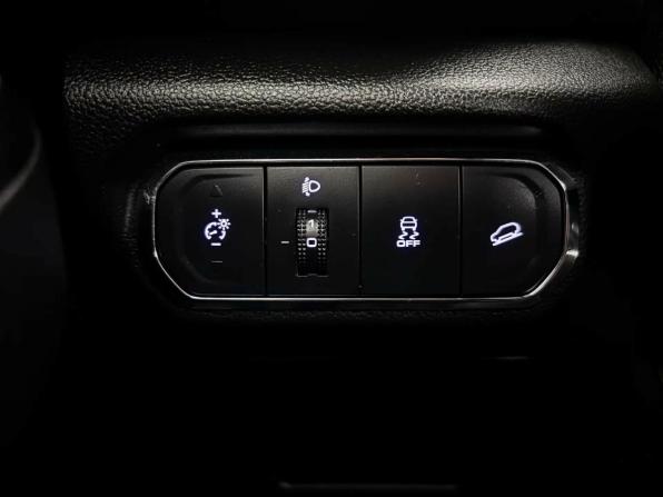 Haval Jolion I с пробегом 2023 года, цена 1 539 000 рублей, 117607 км, внедорожник, Автокод Объявления