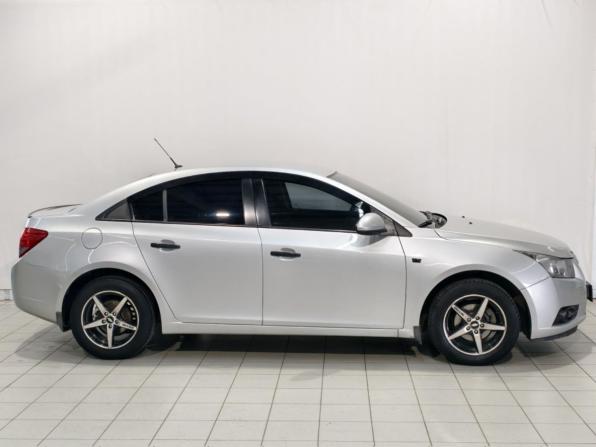 Chevrolet Cruze I с пробегом 2011 года, цена 695 000 рублей, 208231 км, седан, Автокод Объявления
