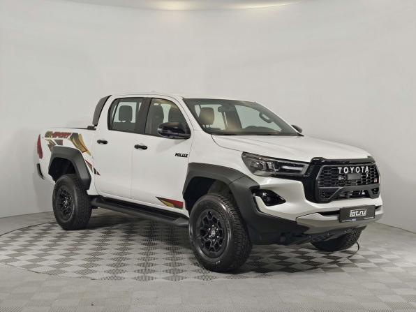 Toyota Hilux VIII Рестайлинг 2 с пробегом 2024 года, цена 7 490 000 рублей, 95 км, offers.body_type.unknown, Автокод Объявления