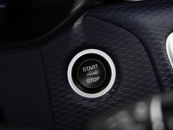Land Rover Range Rover Velar I с пробегом 2020 года, цена 3 999 999 рублей, 75661 км, внедорожник, Автокод Объявления