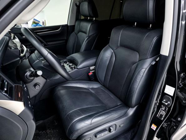 Lexus LX III Рестайлинг 2 с пробегом 2016 года, цена 7 300 000 рублей, 103696 км, внедорожник, Автокод Объявления
