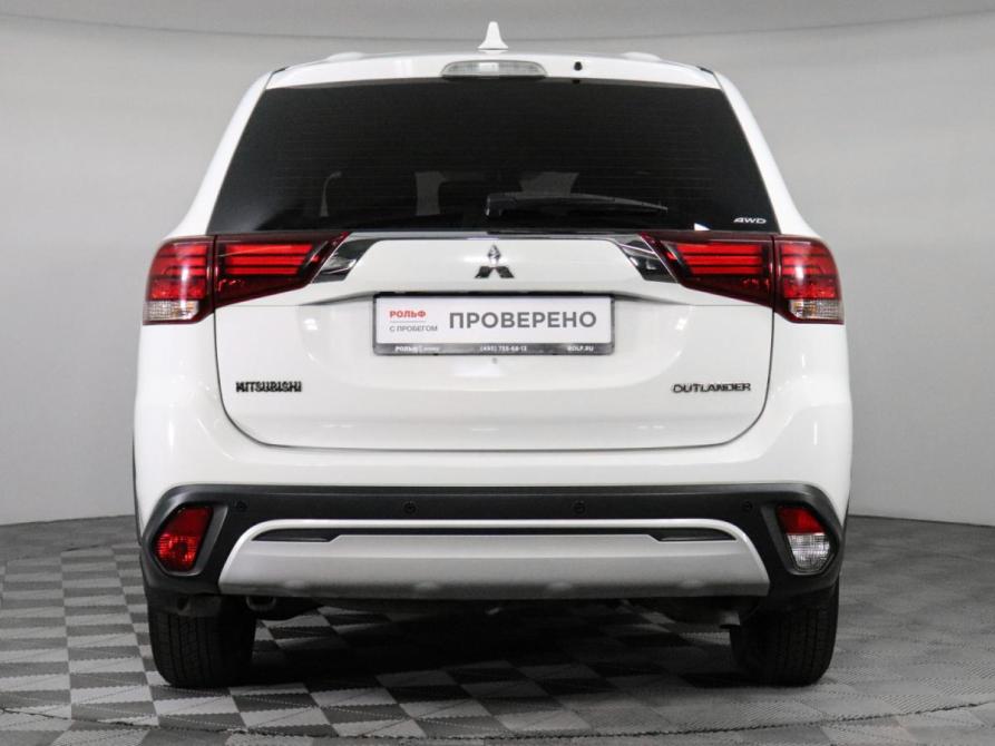 Mitsubishi Outlander III Рестайлинг 3 Химки  - изображение 6
