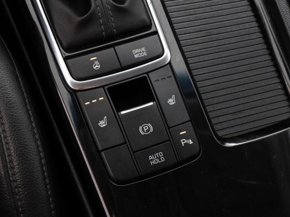 Kia Optima IV с пробегом 2017 года, цена 2 097 000 рублей, 100989 км, седан, Автокод Объявления