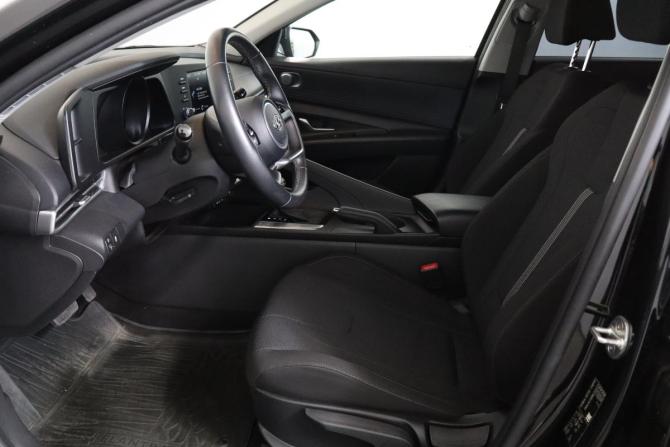 Hyundai Elantra VII (CN7) с пробегом 2021 года, цена 1 799 000 рублей, 41000 км, седан, Автокод Объявления