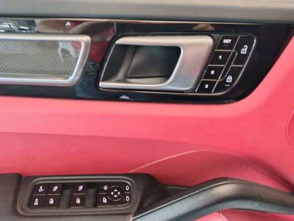 Porsche Cayenne III с пробегом 2019 года, цена 6 990 000 рублей, 126201 км, внедорожник, Автокод Объявления