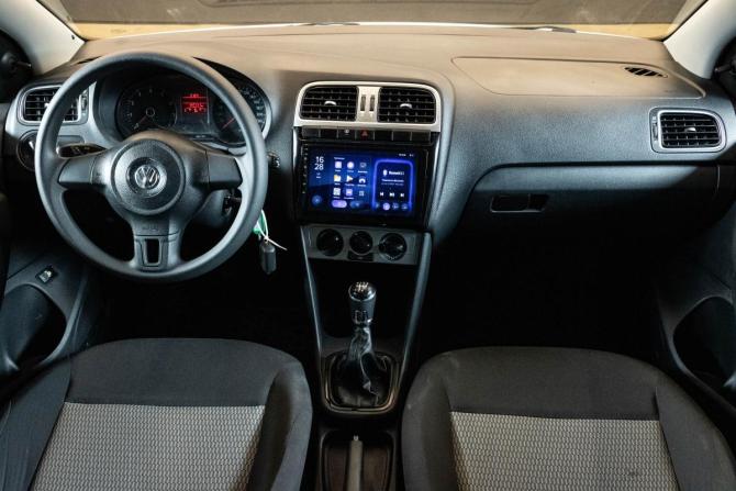 Volkswagen Polo V с пробегом 2014 года, цена 739 000 рублей, 147111 км, седан, Автокод Объявления