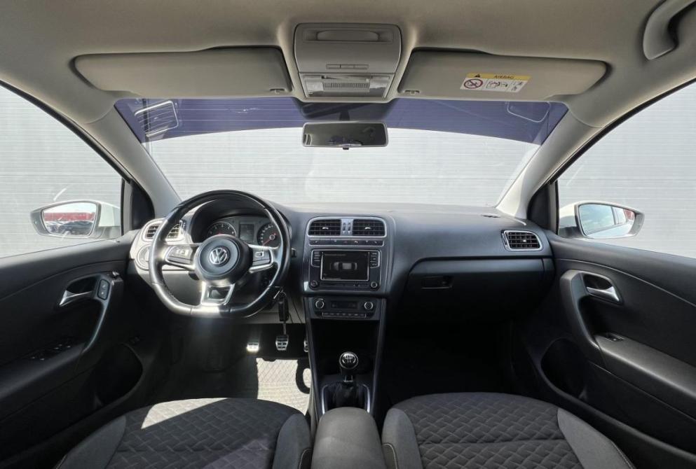 Volkswagen Polo V Рестайлинг Красноярск  - изображение 14