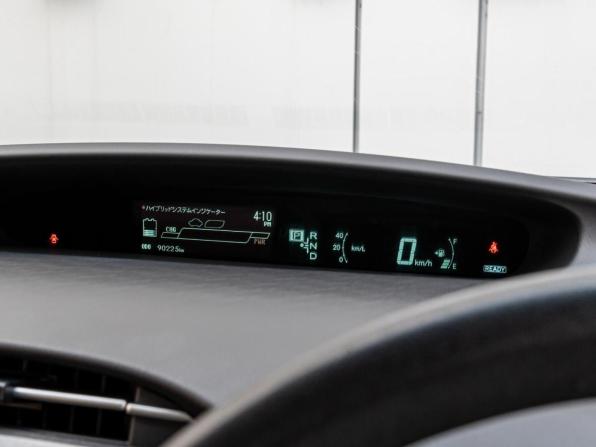 Toyota Prius III Рестайлинг (XW30) с пробегом 2012 года, цена 1 178 000 рублей, 90225 км, лифтбек, Автокод Объявления