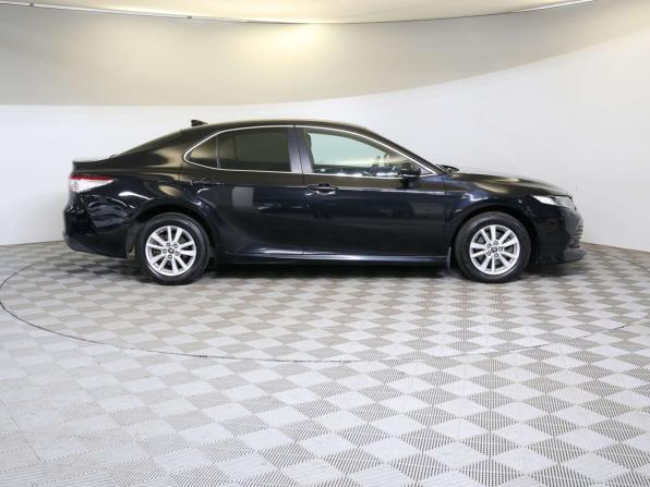 Toyota Camry VIII (XV70) с пробегом 2020 года, цена 2 590 000 рублей, 120000 км, седан, Автокод Объявления
