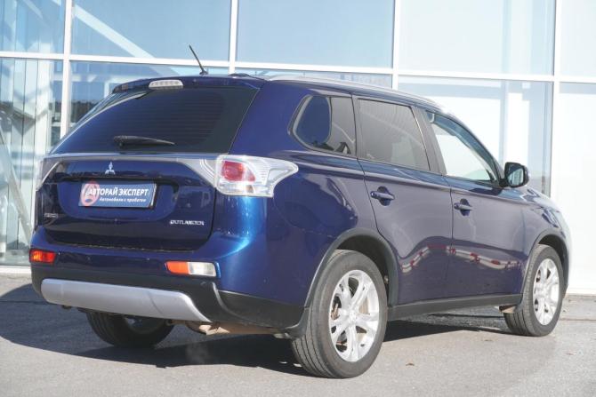 Mitsubishi Outlander III Рестайлинг с пробегом 2014 года, цена 1 350 000 рублей, 206987 км, внедорожник, Автокод Объявления
