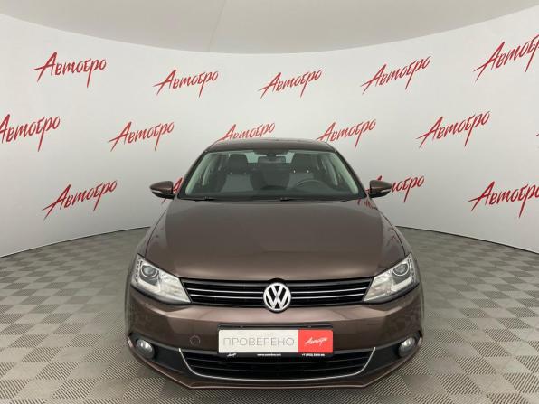 Volkswagen Jetta VI с пробегом 2014 года, цена 1 350 000 рублей, 72245 км, седан, Автокод Объявления