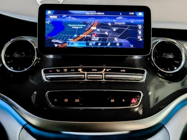 Mercedes-Benz V-Класс III (W447) Рестайлинг с пробегом 2022 года, цена 5 500 000 рублей, 41424 км, минивэн, Автокод Объявления