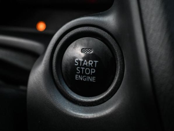 Mazda 3 III (BM) с пробегом 2014 года, цена 1 499 000 рублей, 74268 км, седан, Автокод Объявления