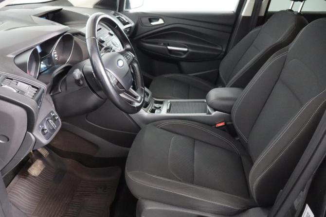 Ford Kuga II Рестайлинг с пробегом 2018 года, цена 1 549 000 рублей, 127000 км, внедорожник, Автокод Объявления